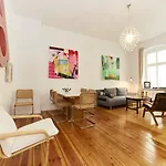 Greatstay-Paul Robeson Str. 34