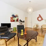Greatstay-Paul Robeson Str. 34